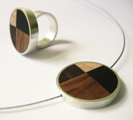 Salom • Joyas de madera Barcelona